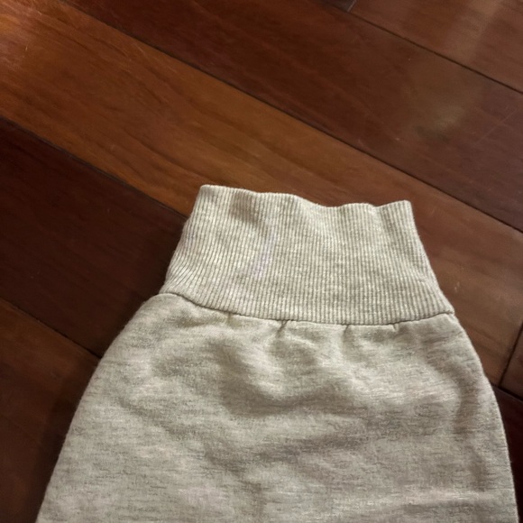 Torrid Crop Classic Fit Active Jogger 2X Beige Tan Athleisure Loungewear - Picture 6 of 6